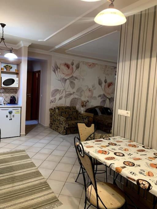 Hajdúszoboszló Laura Apartman מראה חיצוני תמונה